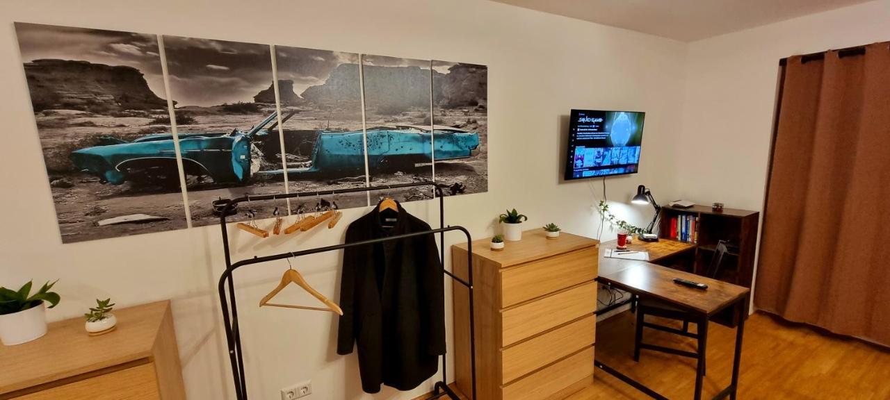 Business Apartment mit Küche für 1-3 +Netflx+5G WLAN nahe der MHH im Industrial Design Hanóver Exterior foto